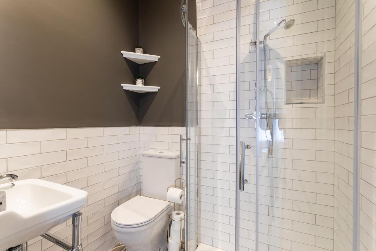 فندق Number 31 Boutique Townhouse غالواي المظهر الخارجي الصورة