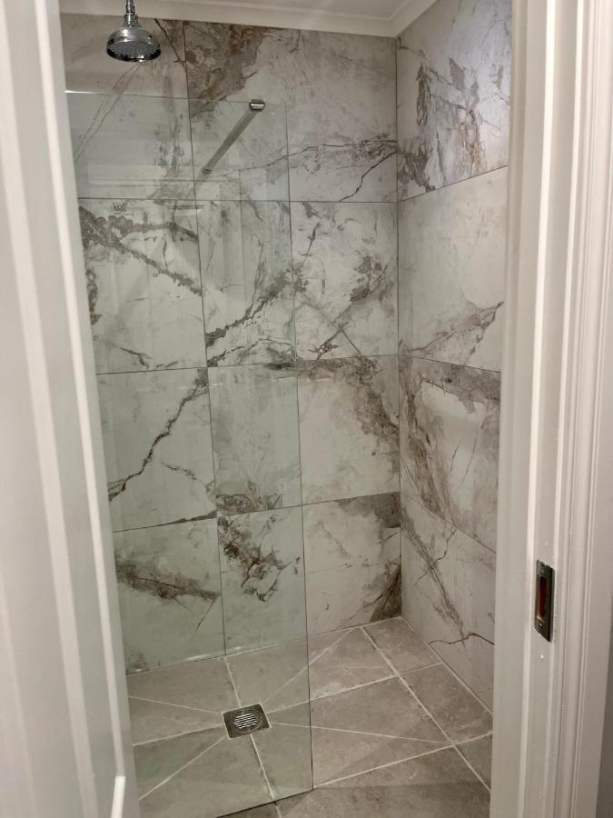 فندق Number 31 Boutique Townhouse غالواي المظهر الخارجي الصورة
